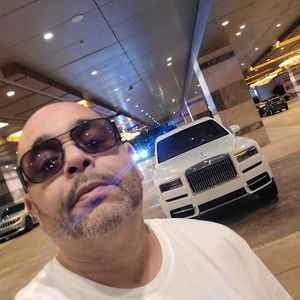 Meet your Posher, James